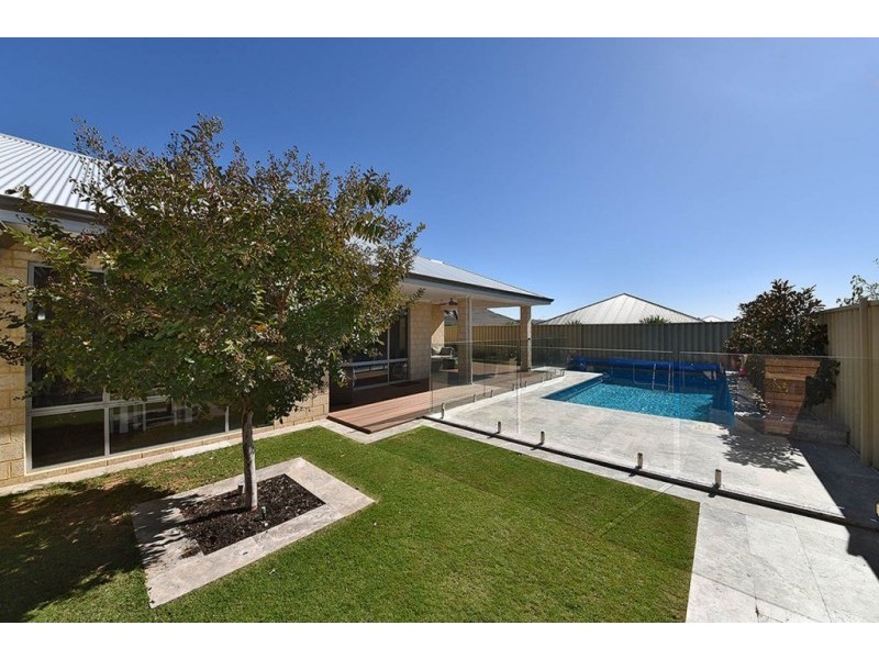 4 Vosnacos Way, Tapping WA 6065