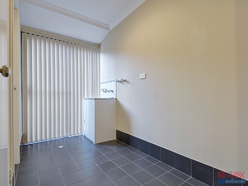 36 Bonannella Entrance, Sinagra WA 6065