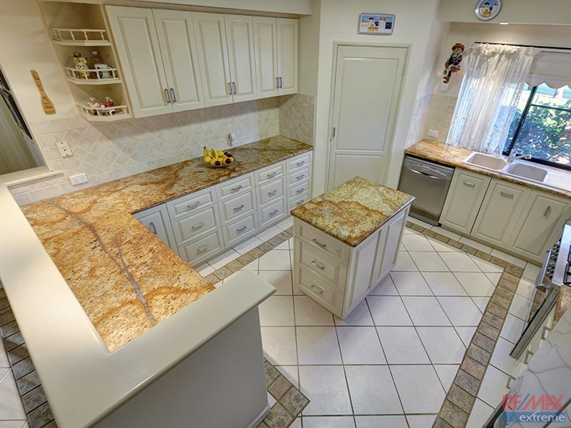 47 Willespie Drive*, Pearsall WA 6065