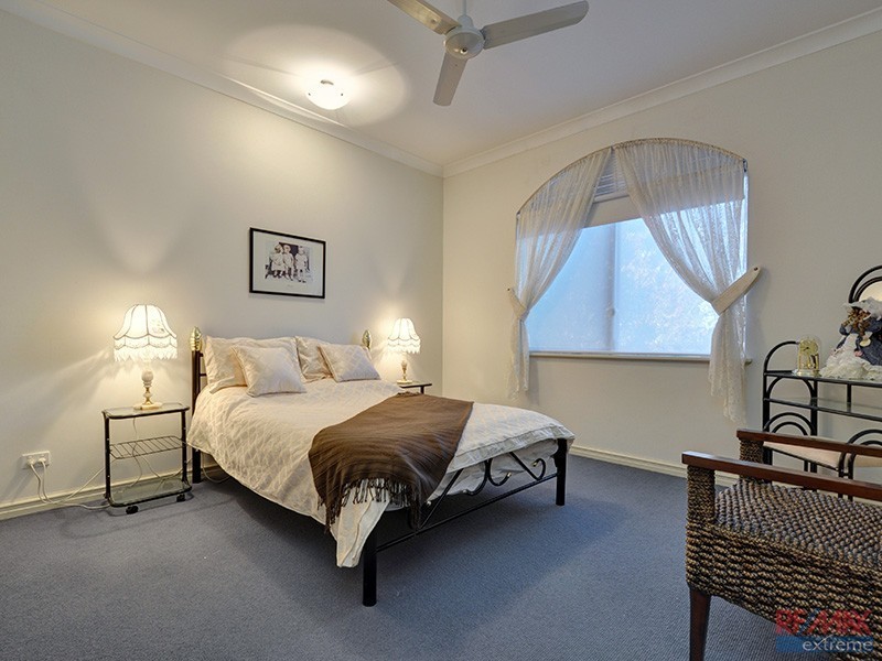 47 Willespie Drive*, Pearsall WA 6065