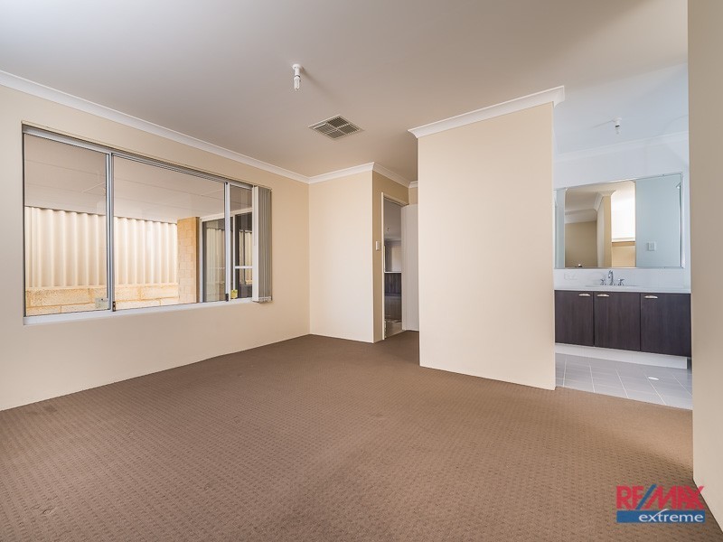 72 Halesworth Parade, Butler WA 6036