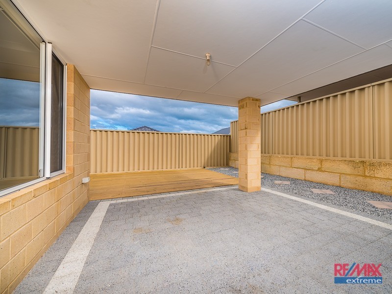 72 Halesworth Parade, Butler WA 6036