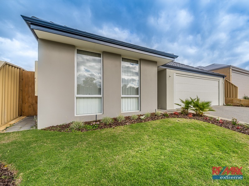 72 Halesworth Parade, Butler WA 6036