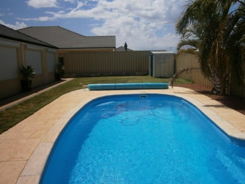 19 Tetbury Way, Butler WA 6036