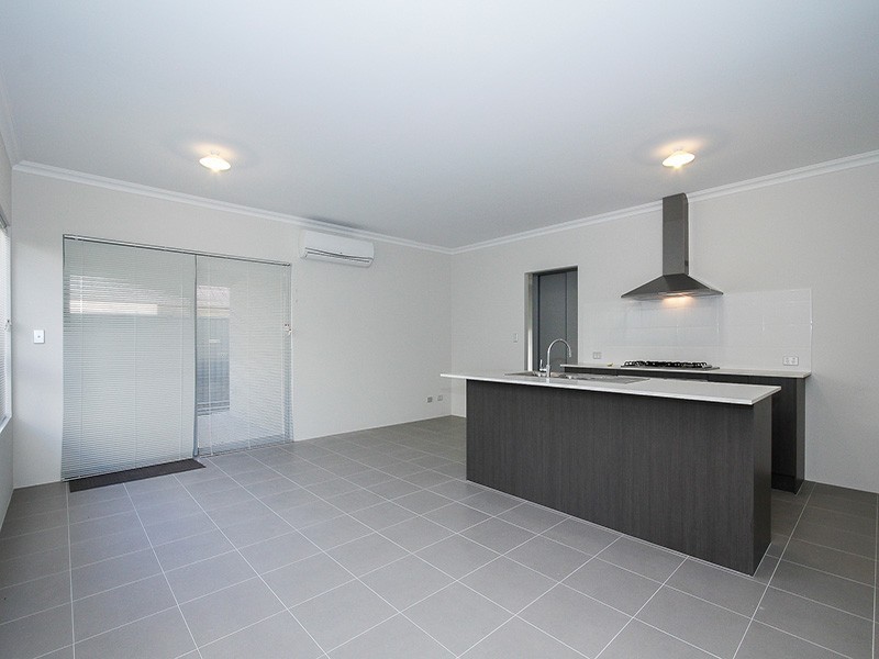 39 Selacosa Avenue, Jindalee WA 6036