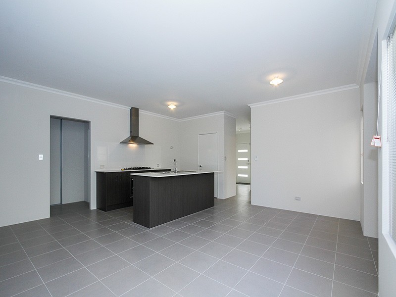 39 Selacosa Avenue, Jindalee WA 6036