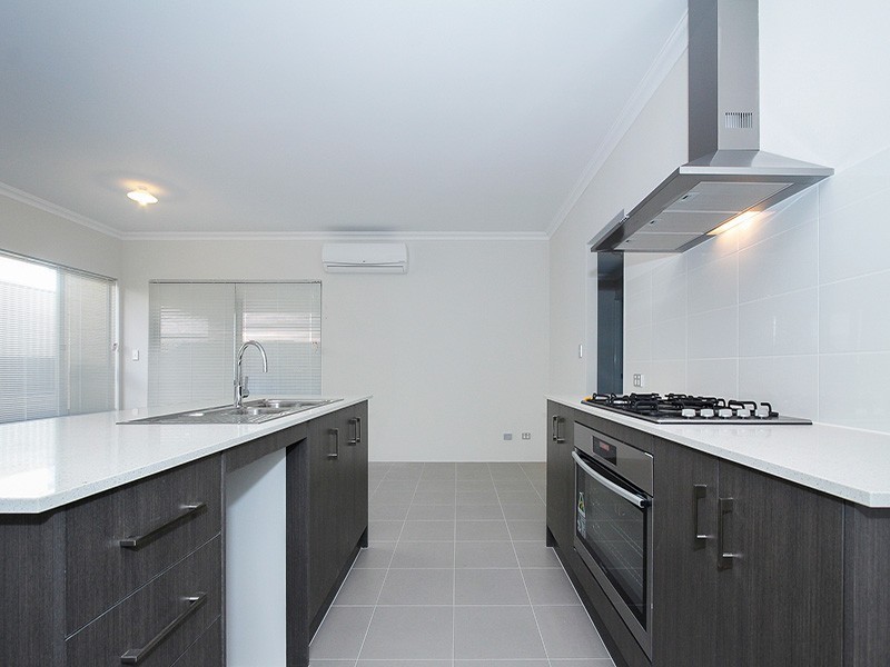 39 Selacosa Avenue, Jindalee WA 6036