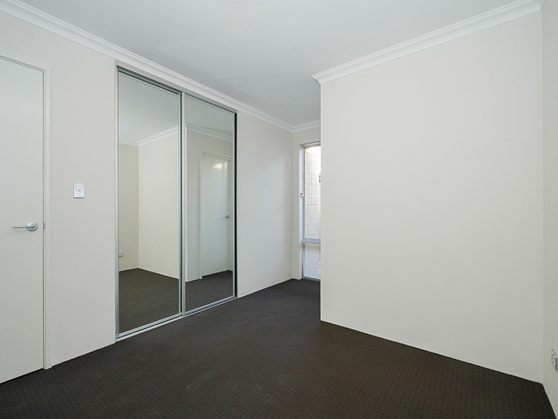 39 Selacosa Avenue, Jindalee WA 6036