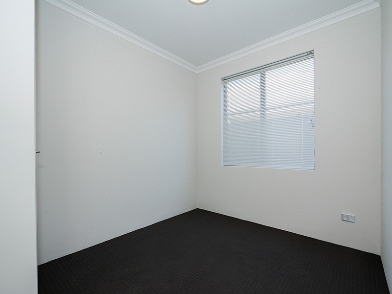 39 Selacosa Avenue, Jindalee WA 6036