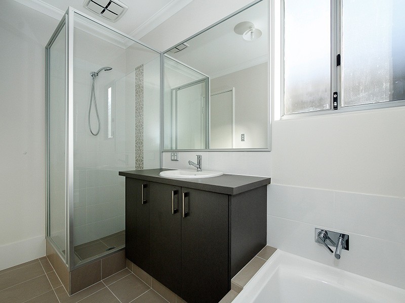 39 Selacosa Avenue, Jindalee WA 6036