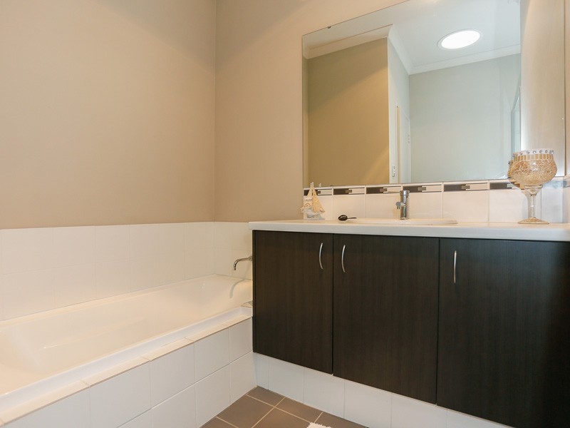 11 Dania Way, Butler WA 6036
