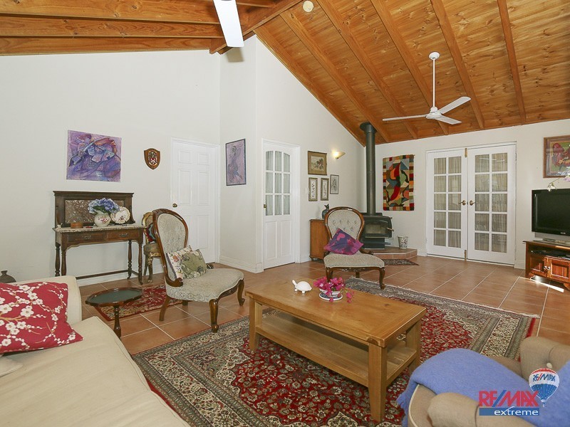 3 Oldham Way, Yanchep WA 6035