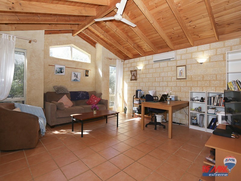 3 Oldham Way, Yanchep WA 6035