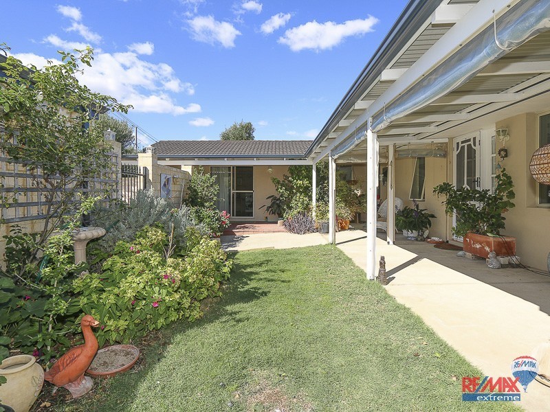 3 Oldham Way, Yanchep WA 6035
