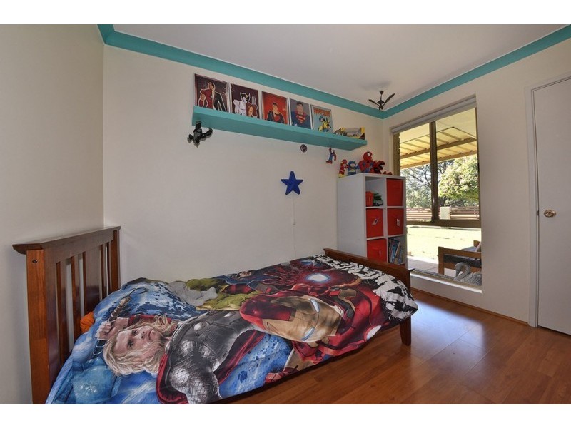 9 Wattle Mews, Hocking WA 6065