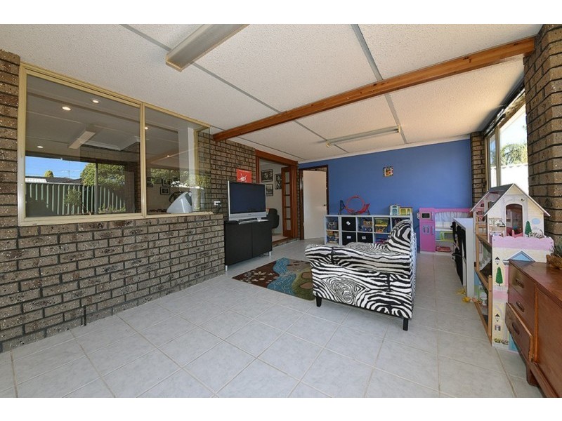 9 Wattle Mews, Hocking WA 6065