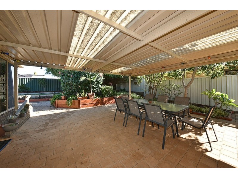 9 Wattle Mews, Hocking WA 6065