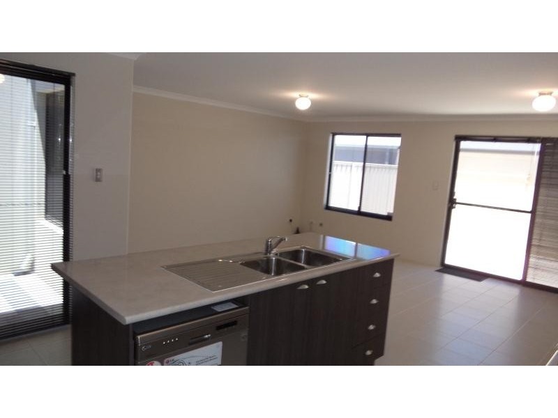 10B Baldwin Link, Butler WA 6036