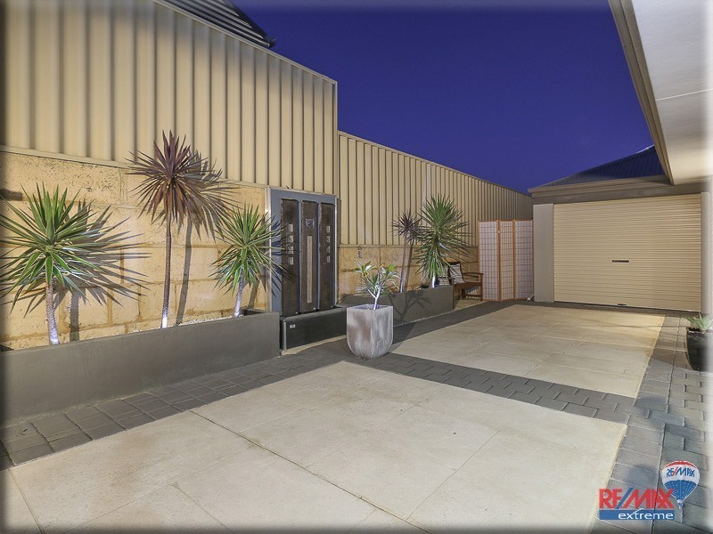 19 Swinford Approach, Butler WA 6036