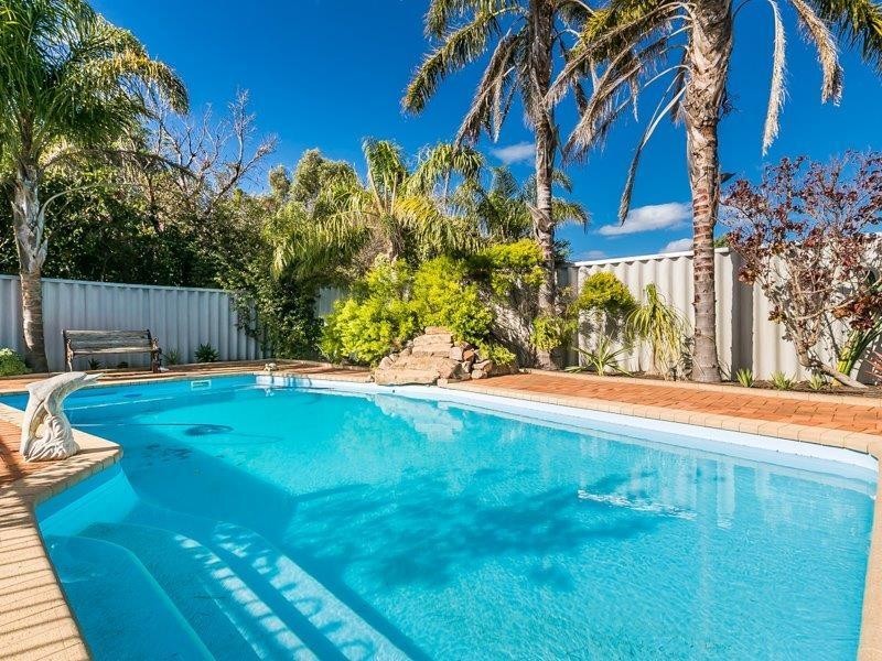 5 Fairlawn Gardens, Heathridge WA 6027