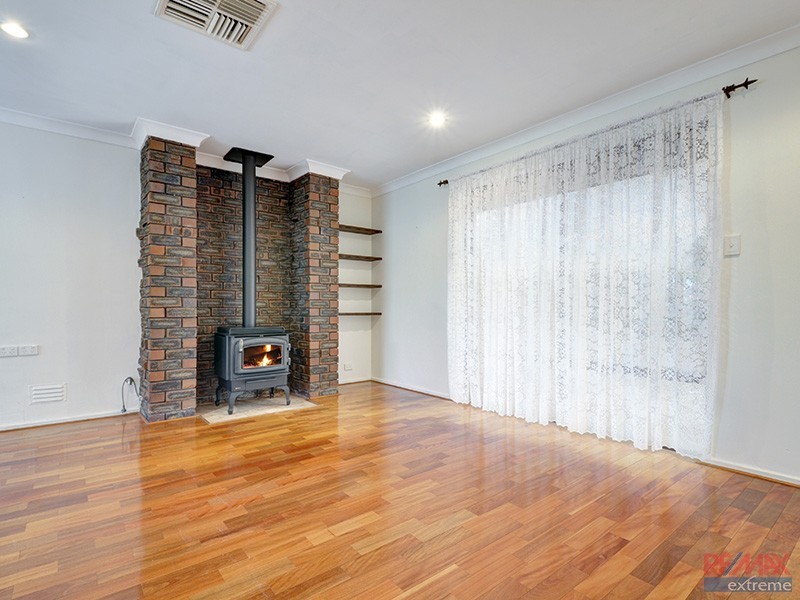 16 Janga Court, Wanneroo WA 6065