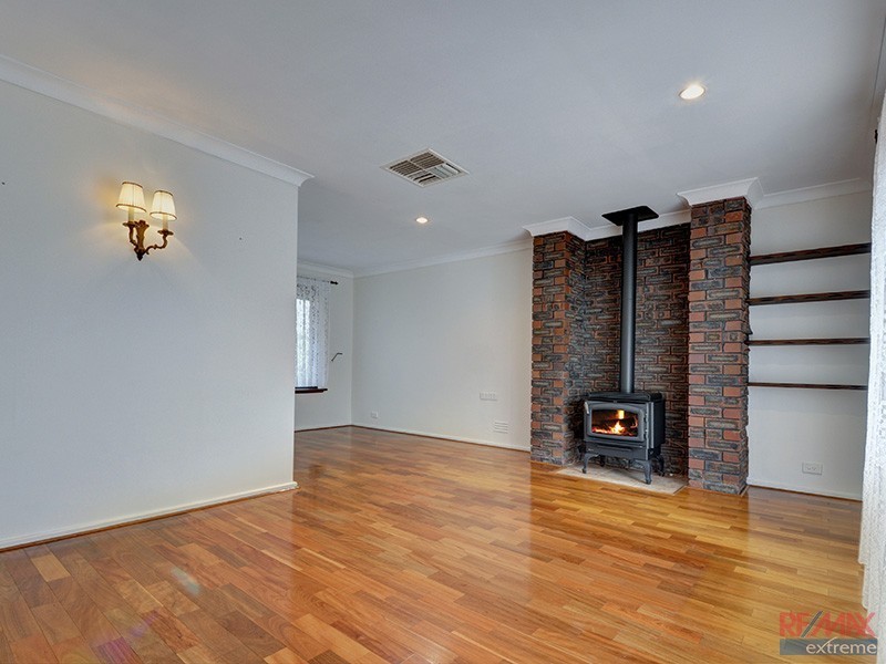 16 Janga Court, Wanneroo WA 6065