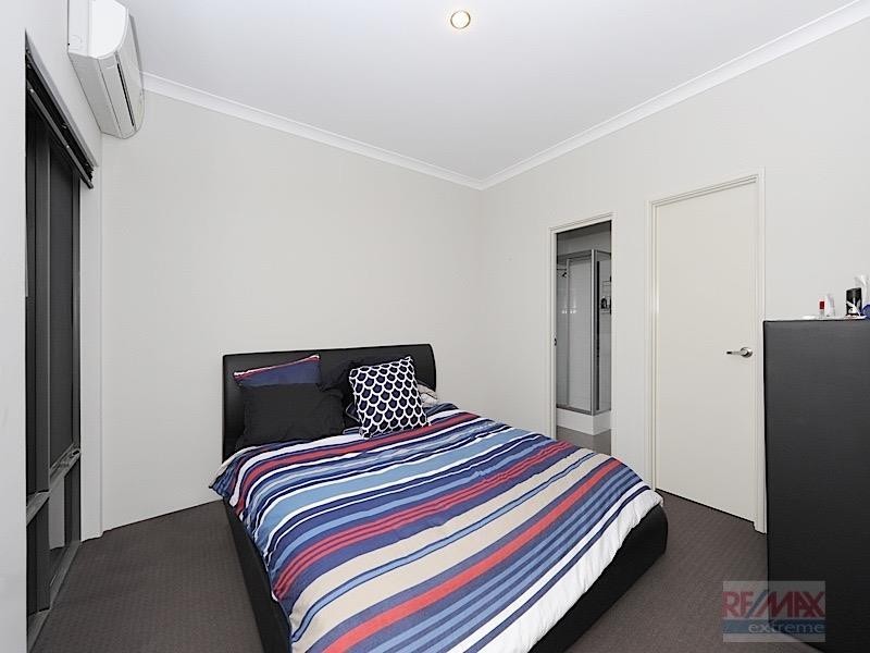 25 Langport Way, Butler WA 6036