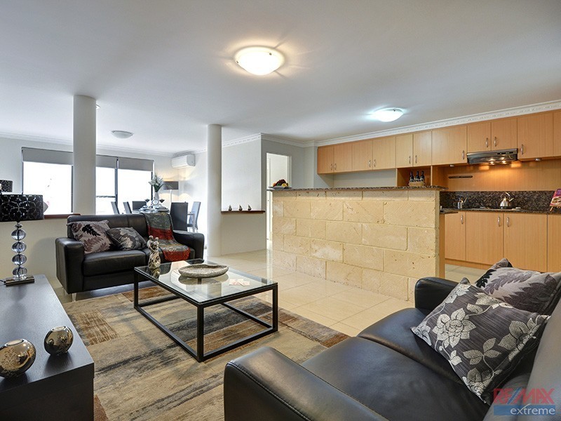 17 Grand Boulevard, Joondalup WA 6027