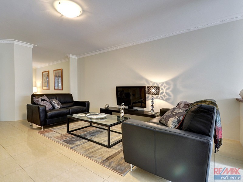 17 Grand Boulevard, Joondalup WA 6027