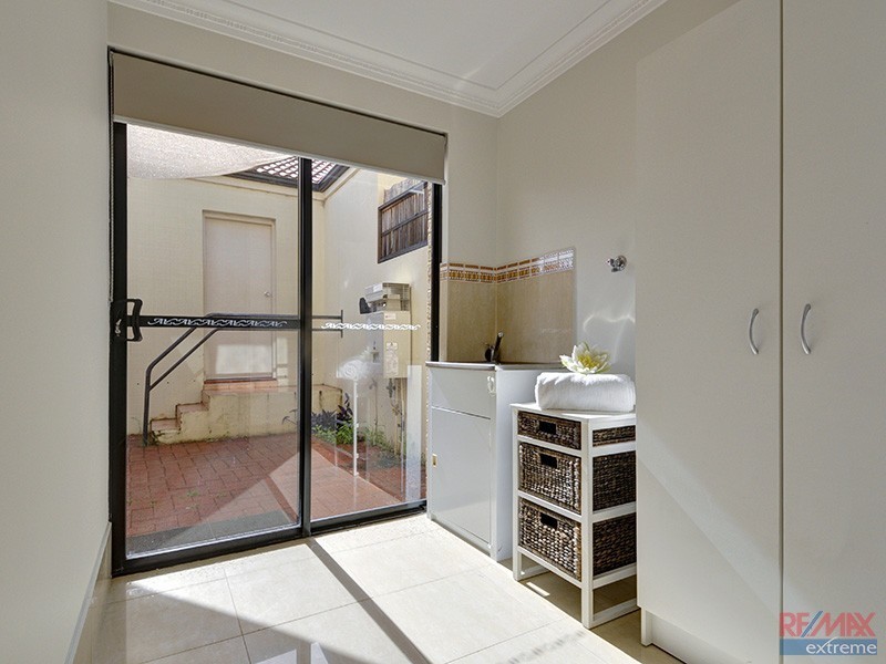 17 Grand Boulevard, Joondalup WA 6027