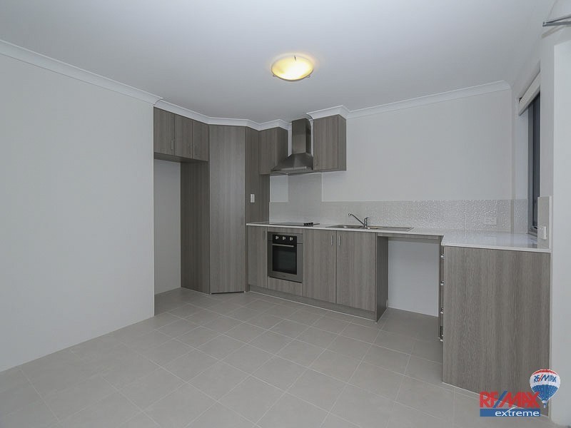 23/2 Royston Link, Butler WA 6036