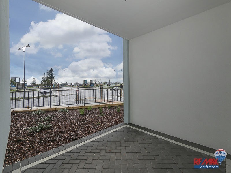 23/2 Royston Link, Butler WA 6036