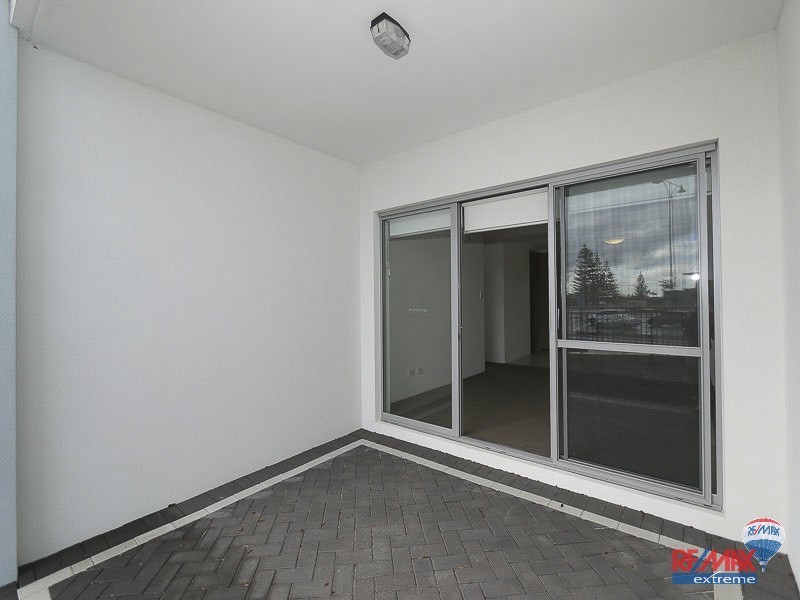 23/2 Royston Link, Butler WA 6036
