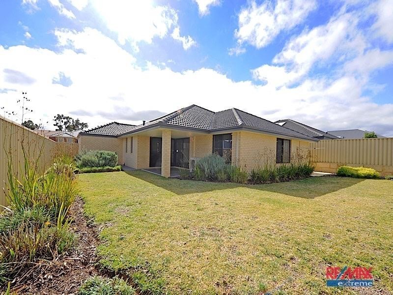 17 Melvich Green, Butler WA 6036
