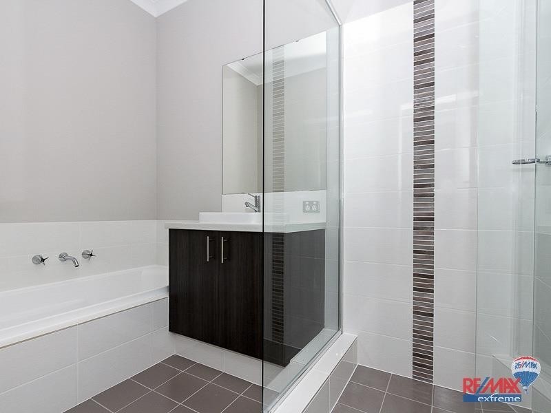 41 Aureate Way, Eglinton WA 6034