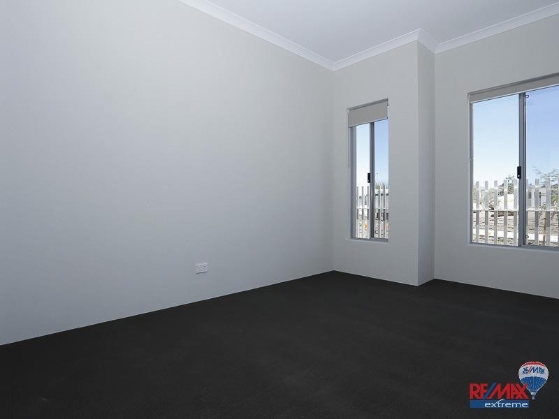 24 Cerise Lane, Eglinton WA 6034