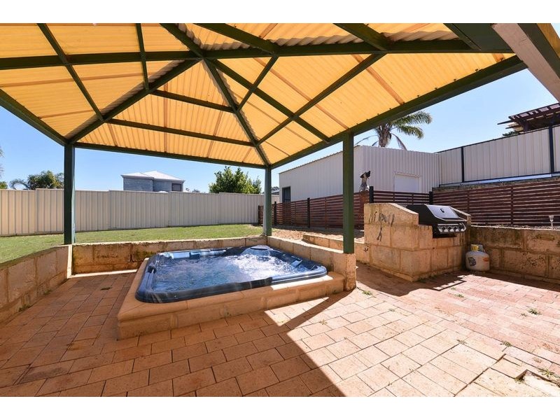 19 Minda Place, Wanneroo WA 6065