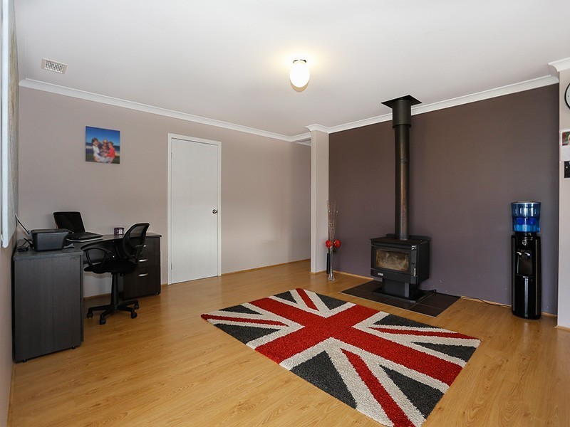 3 Dirleton Loop, Butler WA 6036