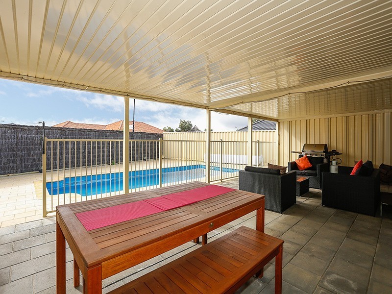 3 Dirleton Loop, Butler WA 6036