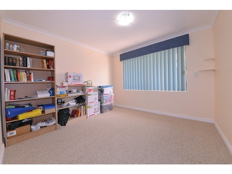 34 Rothesay Heights, Mindarie WA 6030