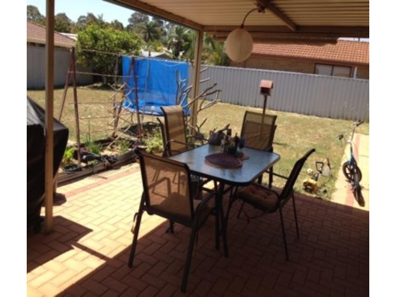 31 Adelaide Circle, Craigie WA 6025