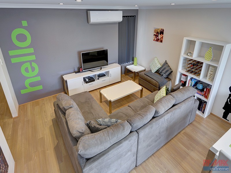 8b Bauer Circle, Banksia Grove WA 6031