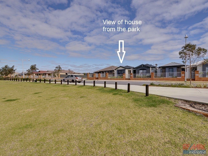 8b Bauer Circle, Banksia Grove WA 6031