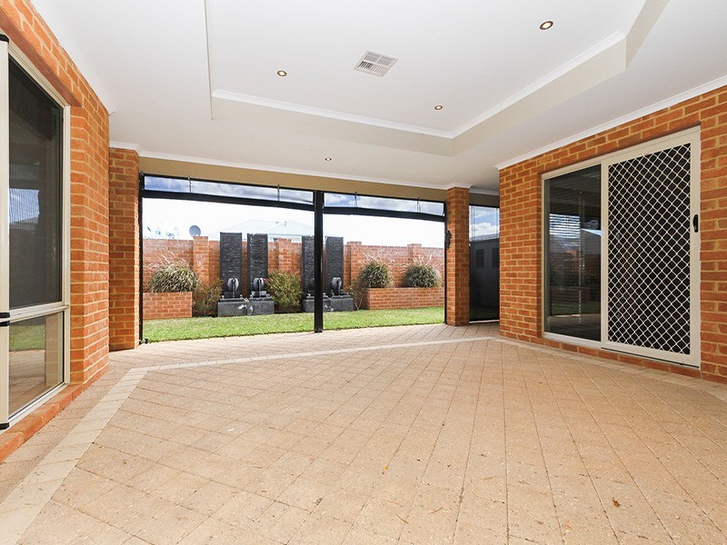 3 Seabird Bend, Jindalee WA 6036