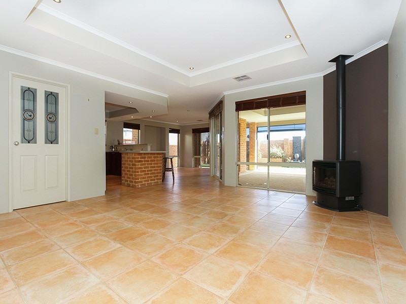 3 Seabird Bend, Jindalee WA 6036