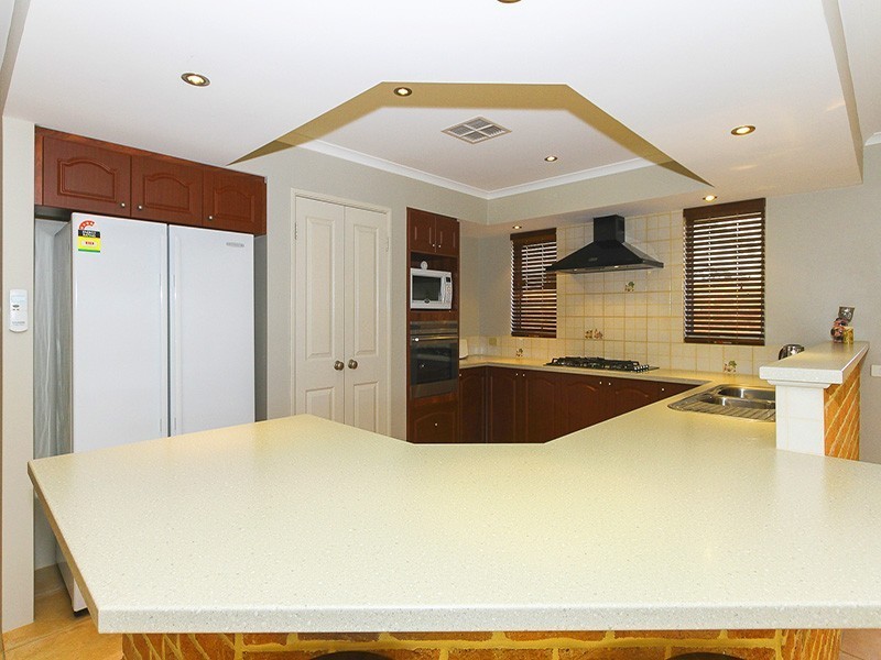 3 Seabird Bend, Jindalee WA 6036