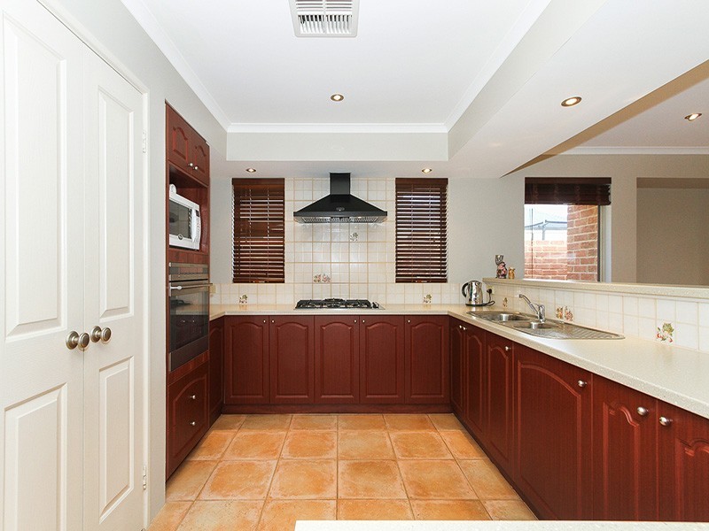 3 Seabird Bend, Jindalee WA 6036