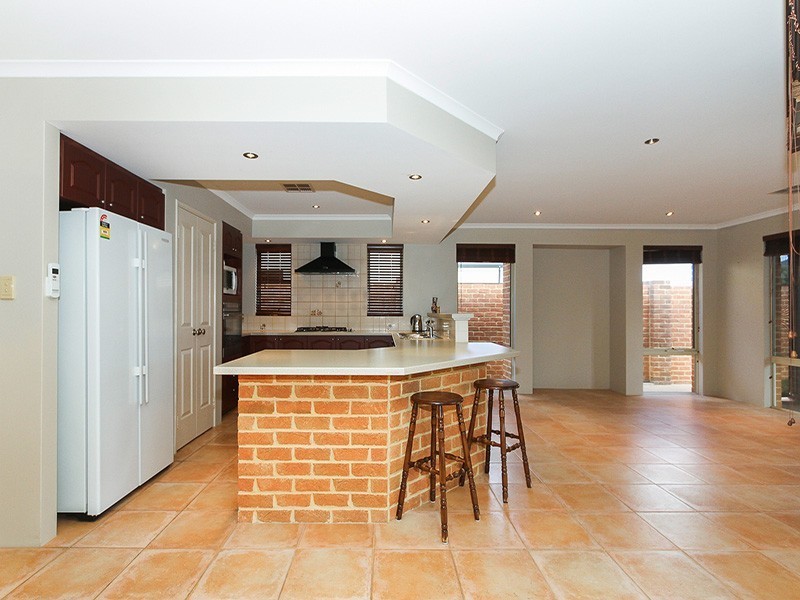 3 Seabird Bend, Jindalee WA 6036