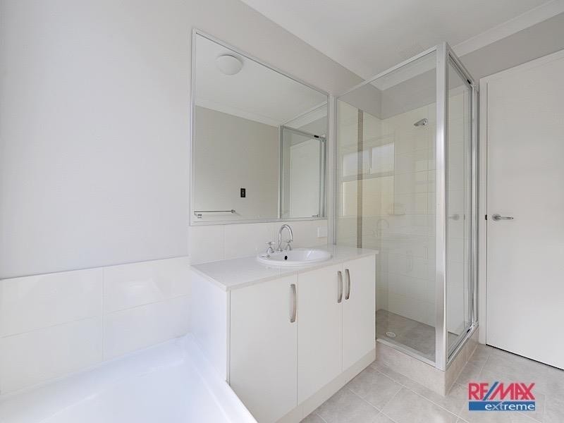 28 Exmouth Drive, Butler WA 6036