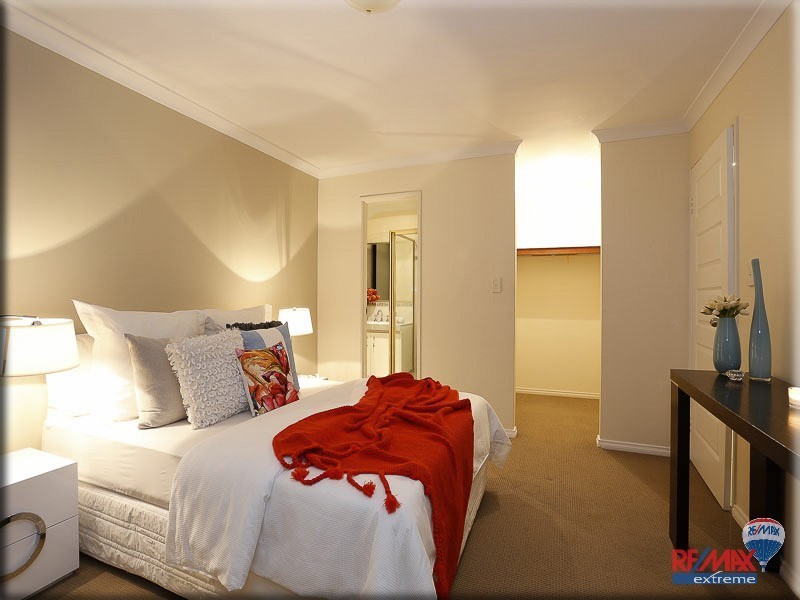 19 Tetbury Road, Butler WA 6036
